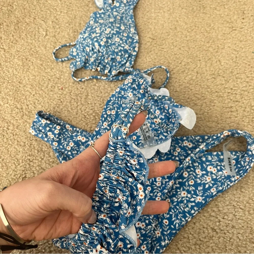 ♥️4/$30 Cute scalloped edge shein bikini - Picture 2 of 3
